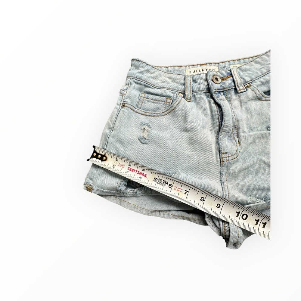Bullhead Denim Co Shorts Womens 1 Light Wash Mom Short Distressed High Rise 3414 - Picture 6 of 8